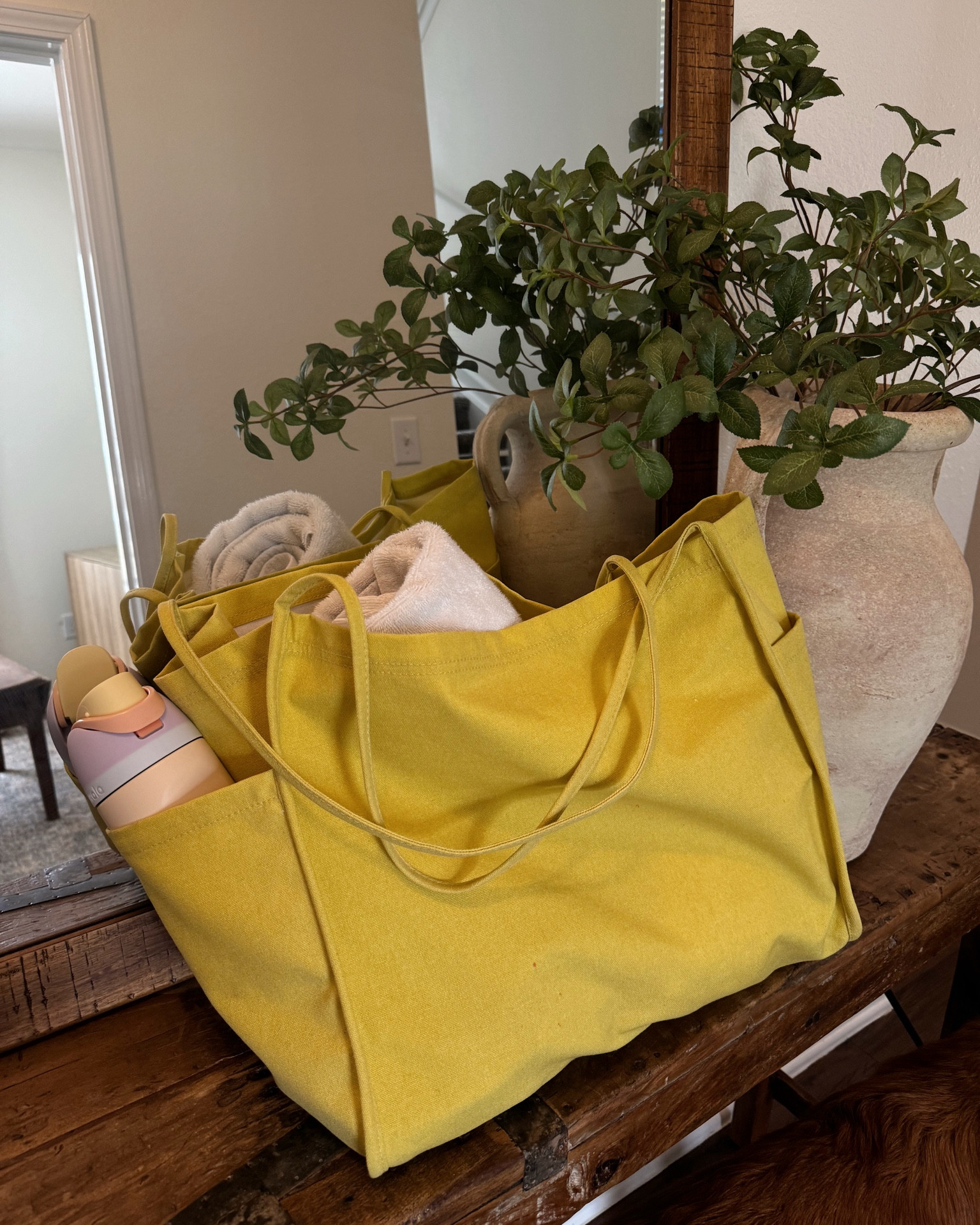 Summer tote under $20! So good for the beach, pool or travel! 

#LTKFindsUnder50 #LTKItBag #LTKBaby