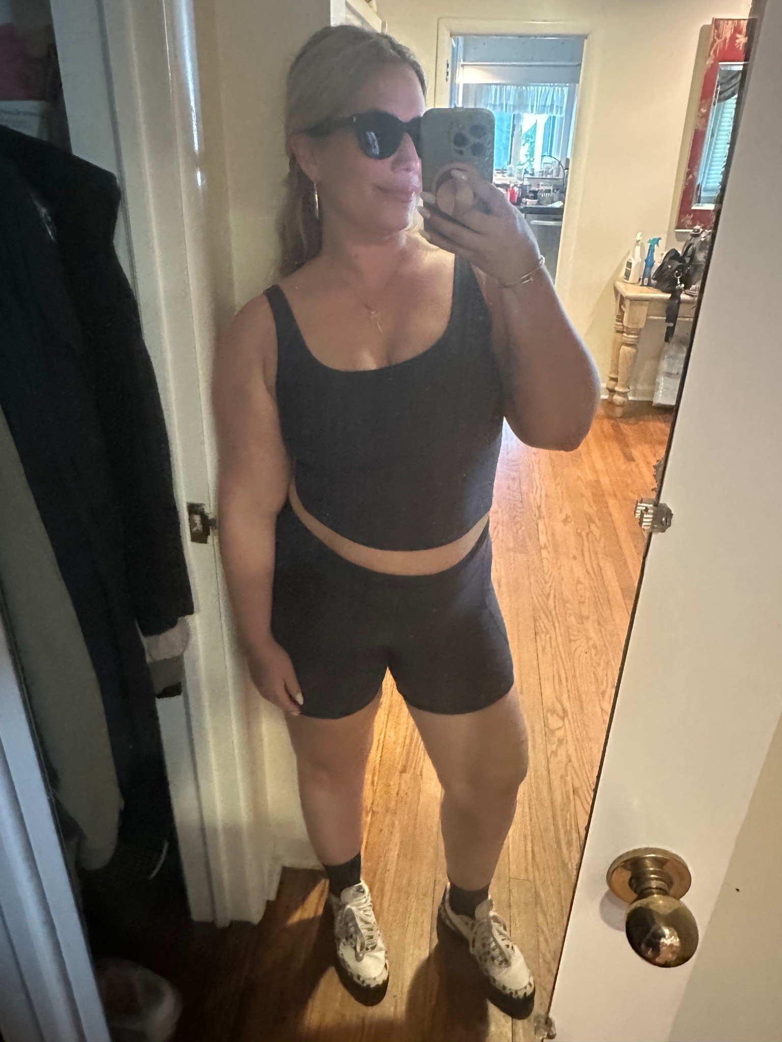 Old navy athleisure for the win — daily edit cover from Found by Em
