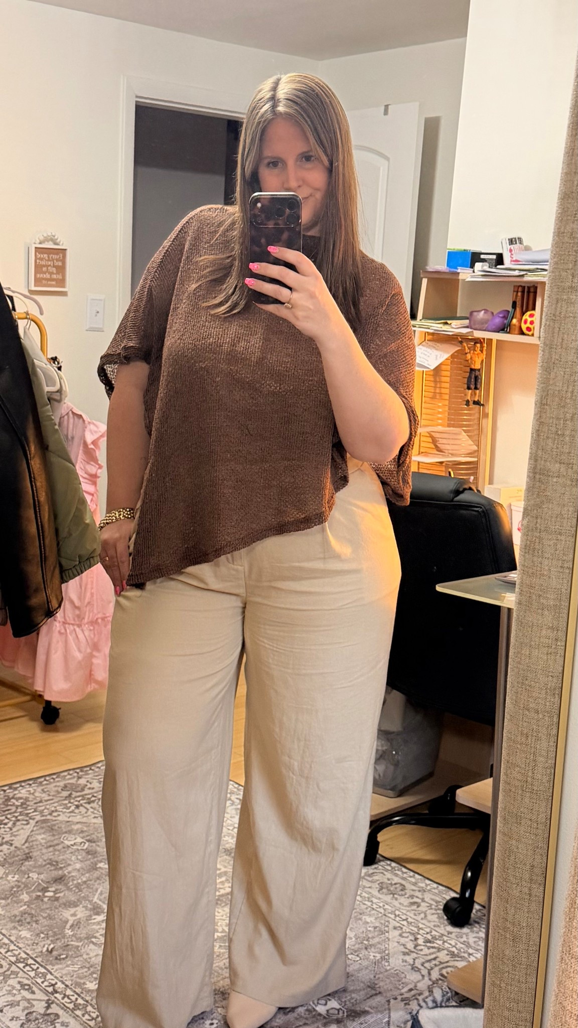 Love this color combo!!!🤎

Comment SHOP for this simple elevated fit! 

#neutralstyle #everydayoutfit #workwear #workstyle #officelooks #officeinspo #effortlessstyle #casualchic #widelegpants #neutraloutfit #minimalstyle #outfitinspo #ootdstyle #fashionreels #styleinspo #simplefits #elevatedbasics #chicandcasual #realoutfit #momstyle #curvystyle #confidenceinstyle #wearwhatyoulove #dailyoutfit #styleideas #fashionfinds #closetstaples #modernstyle #outfitdetails

#LTKMidsize #LTKWorkwear #LTKootd