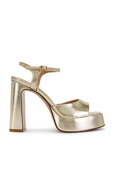 Liandra Platform Sandal
                    
                    Steve Madden | Revolve Clothing (Global)