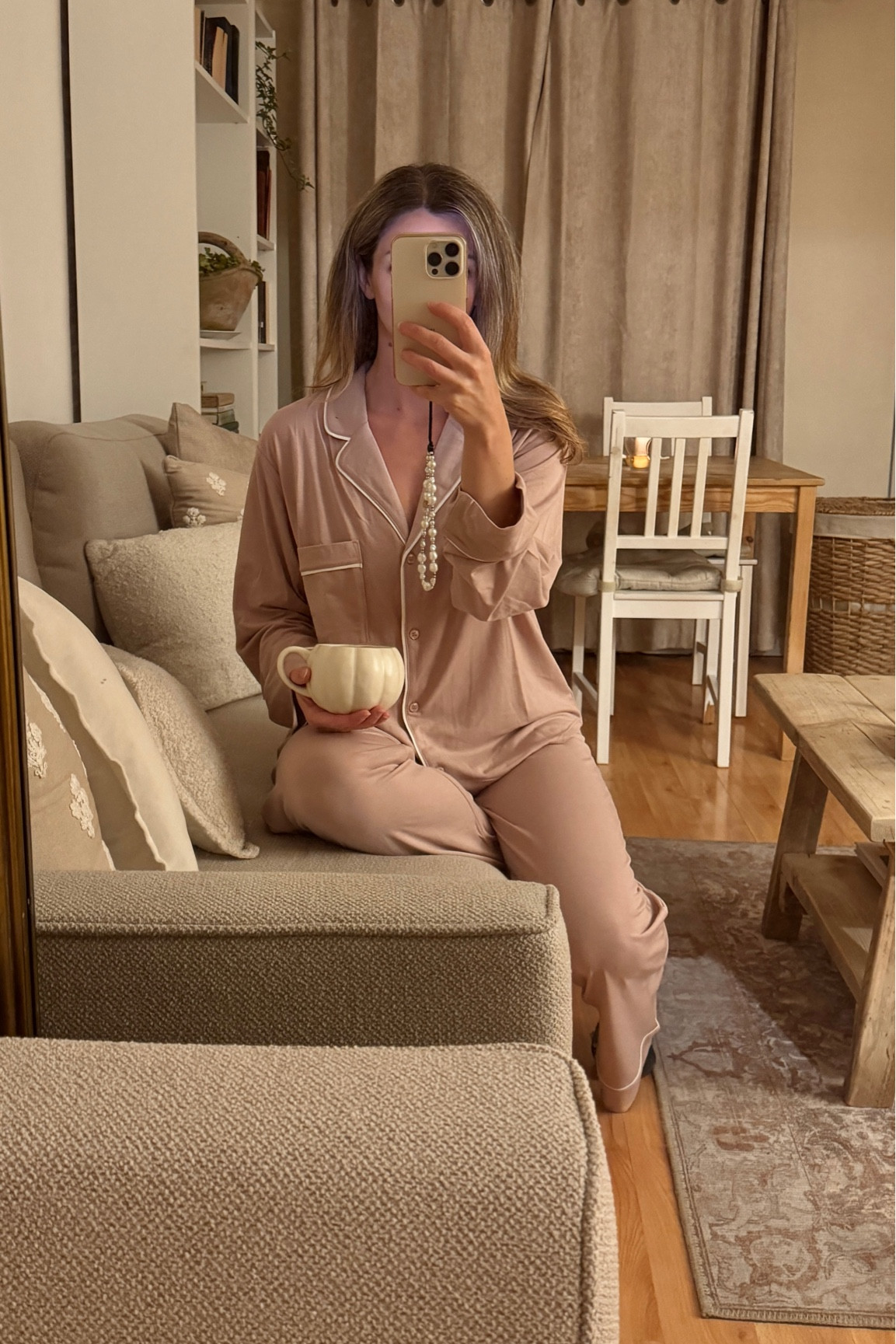 I’m ready for  Autumn evenings 😌 New, cosy pyjamas from H&M & tea in a pumpkin mug 🍂 Happy almost September!

#LTKhome #LTKautumn #LTKuk