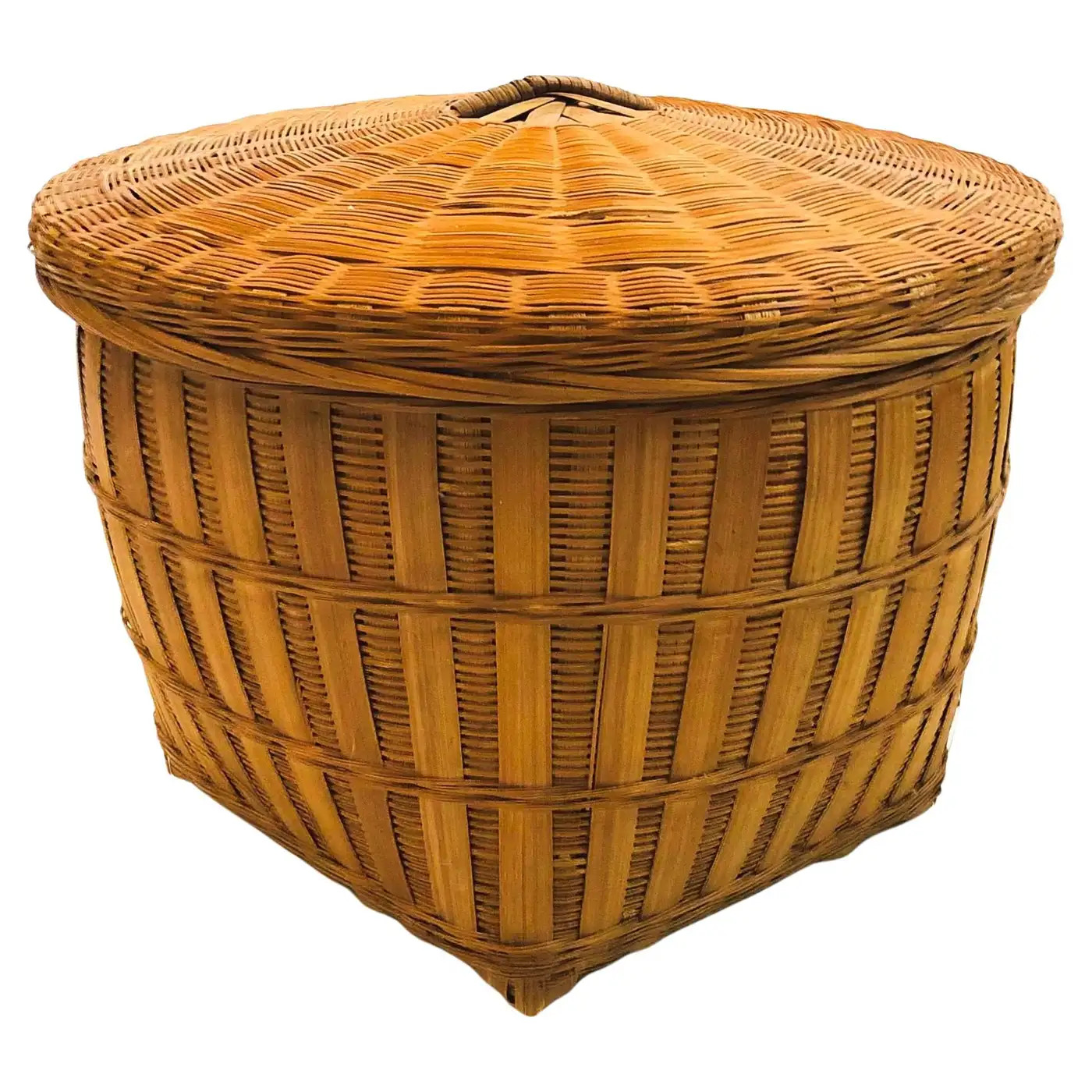 Vintage Lidded Wicker Basket | 1stDibs