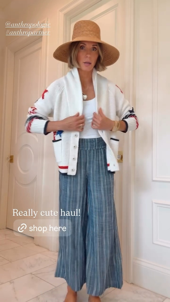 @Anthropologie haul! 20% off with code BECKY20 

I'm wearing size xs in bottoms and small in sweater
