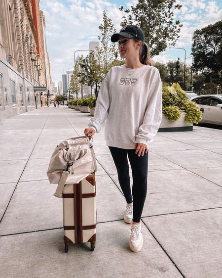 Airport comfy style: includes this minimalistic embroidered coffee/latte cup sweatshirt 🍁☕️

#LTKSeasonal #LTKfindsunder50 #LTKstyletip