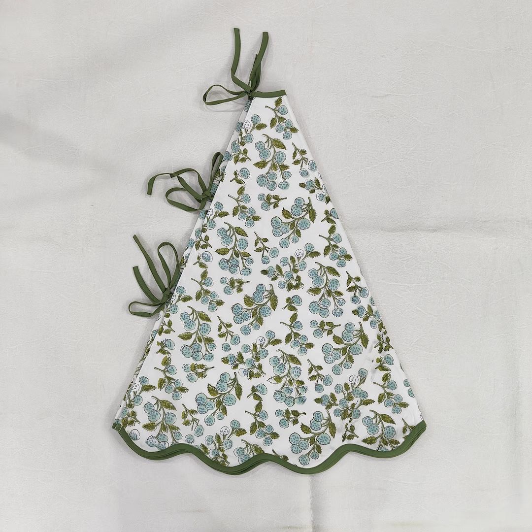 Christmas Scalloped Piping Blue TREE Skirt Printed Tree - Etsy | Etsy (US)