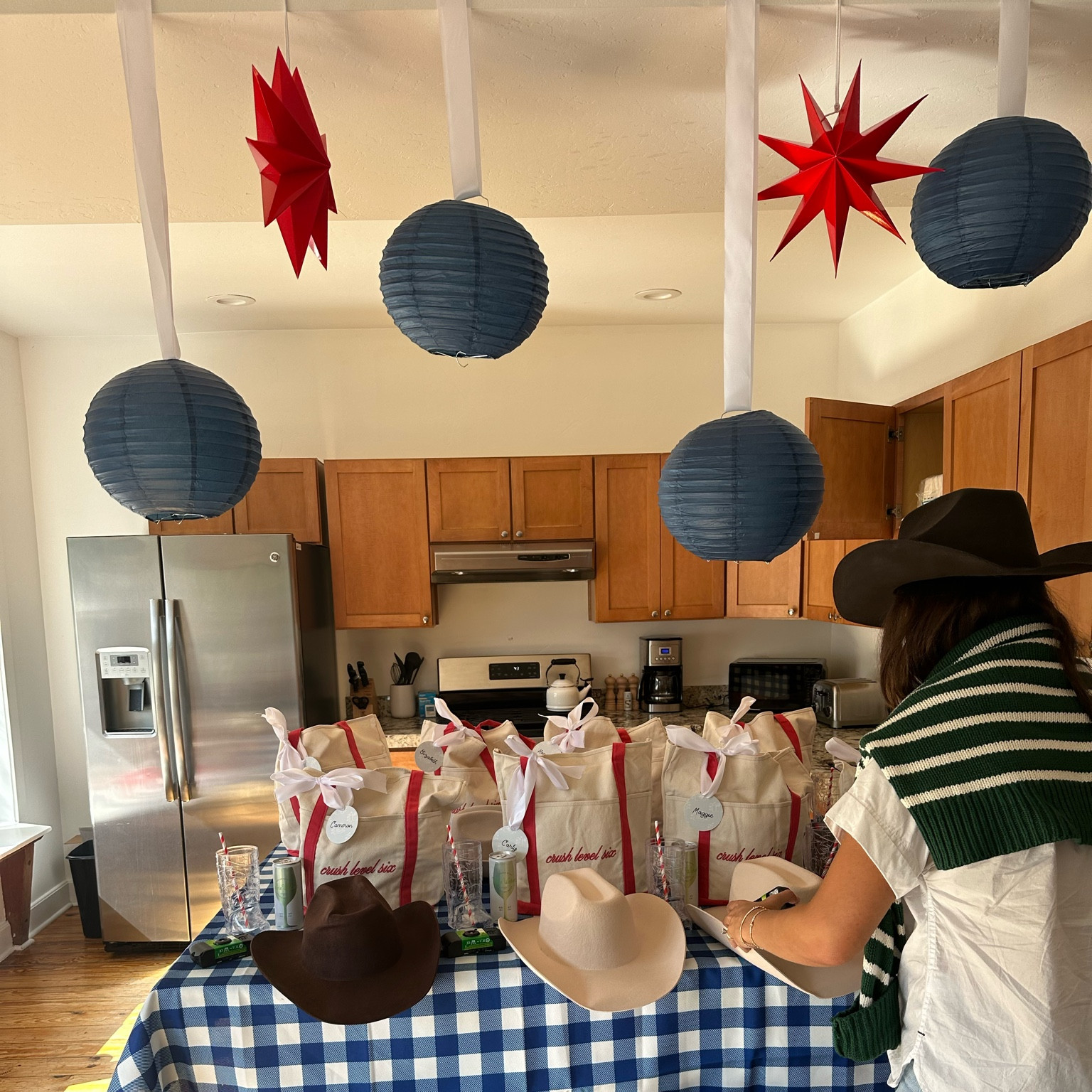 what I shipped to Park City, UT for my bachelorette ✨❤️🫶🏻

#LTKFindsUnder50 #LTKParties #LTKHome