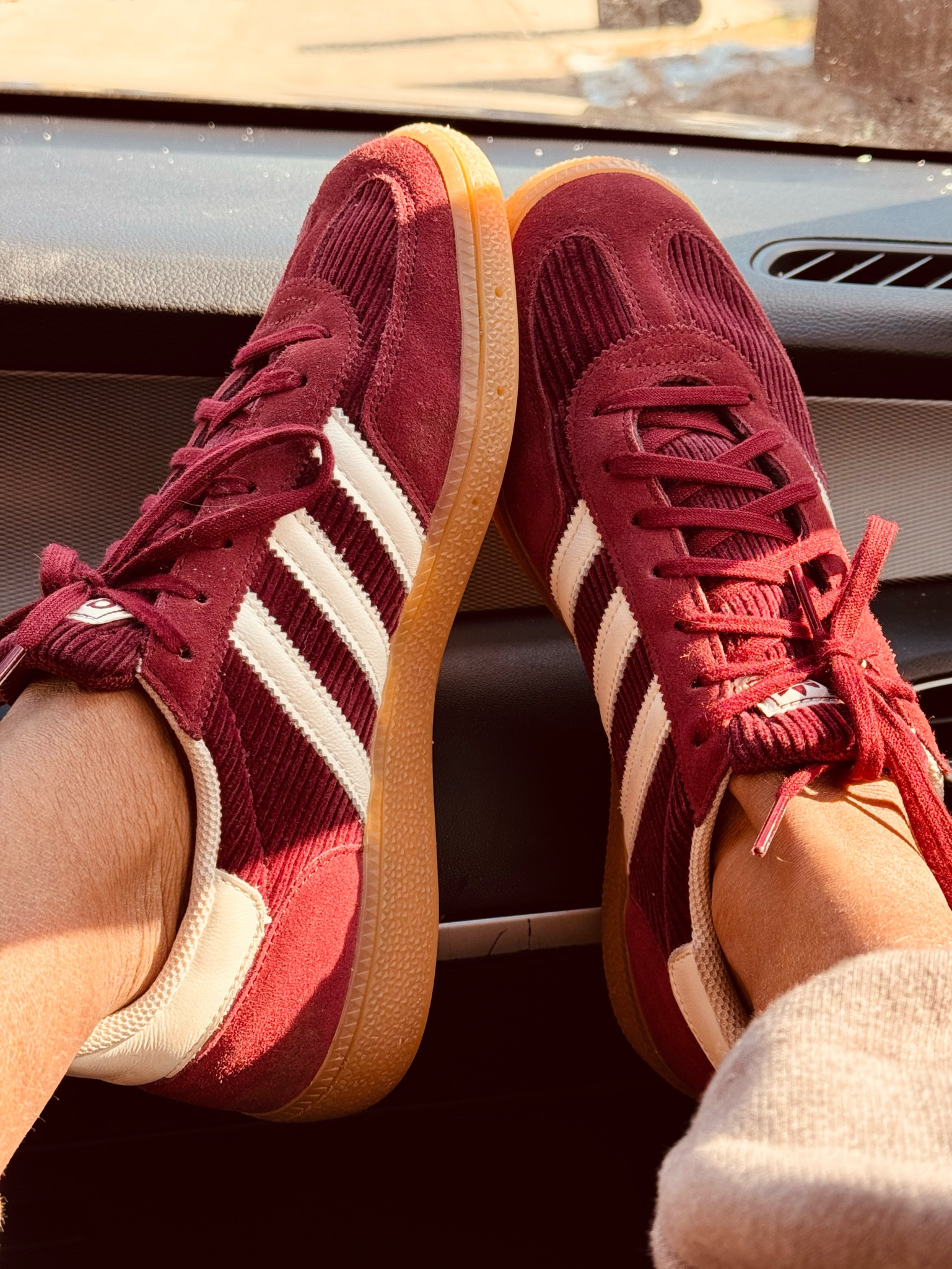 Sneaks...

#LTKShoeCrush #LTKStyleTip