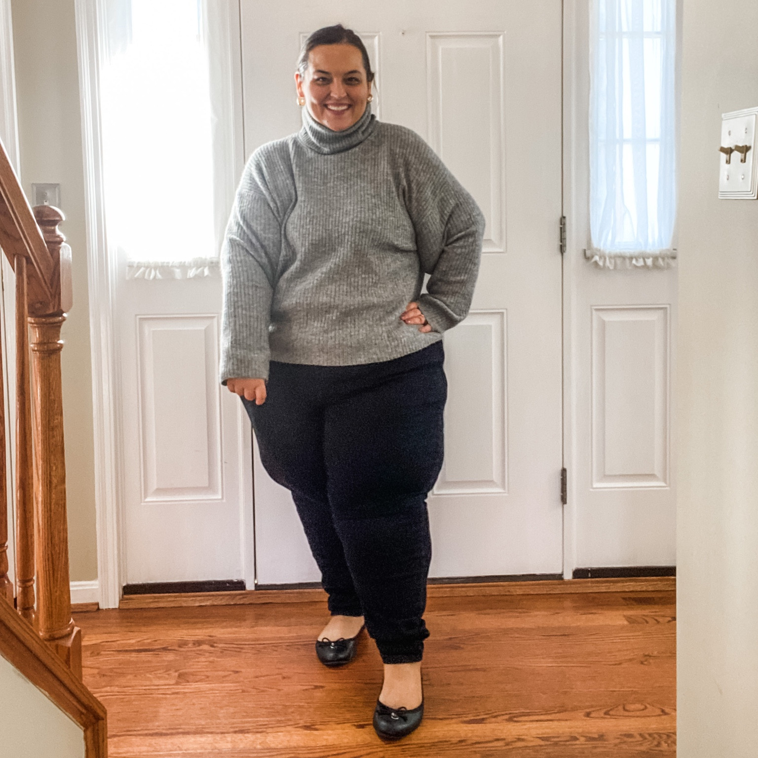 Some days I just wanna wear a pair of skinny jeans even if that’s not what the trendy gals say is in! I love an all neutral outfit 🩷

#LTKSeasonal #LTKplussize