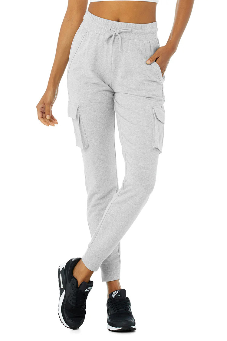 Unwind Cargo Sweatpant | Alo Yoga (US)