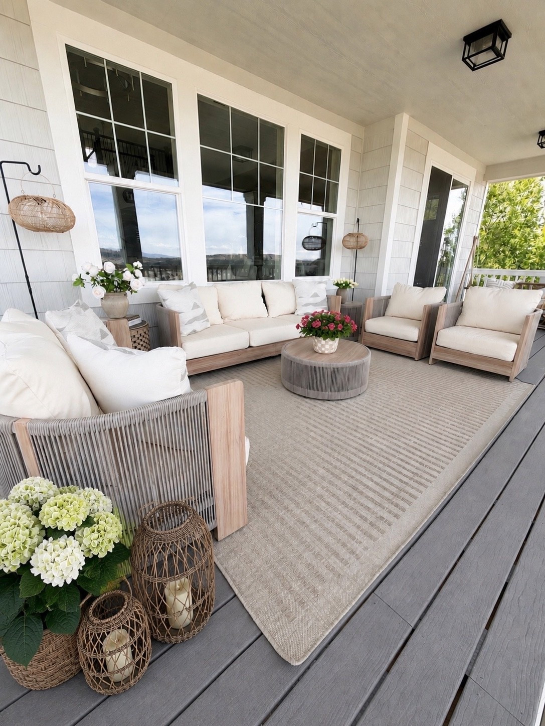 Outdoor rug

#LTKHome #LTKSeasonal #LTKSaleAlert