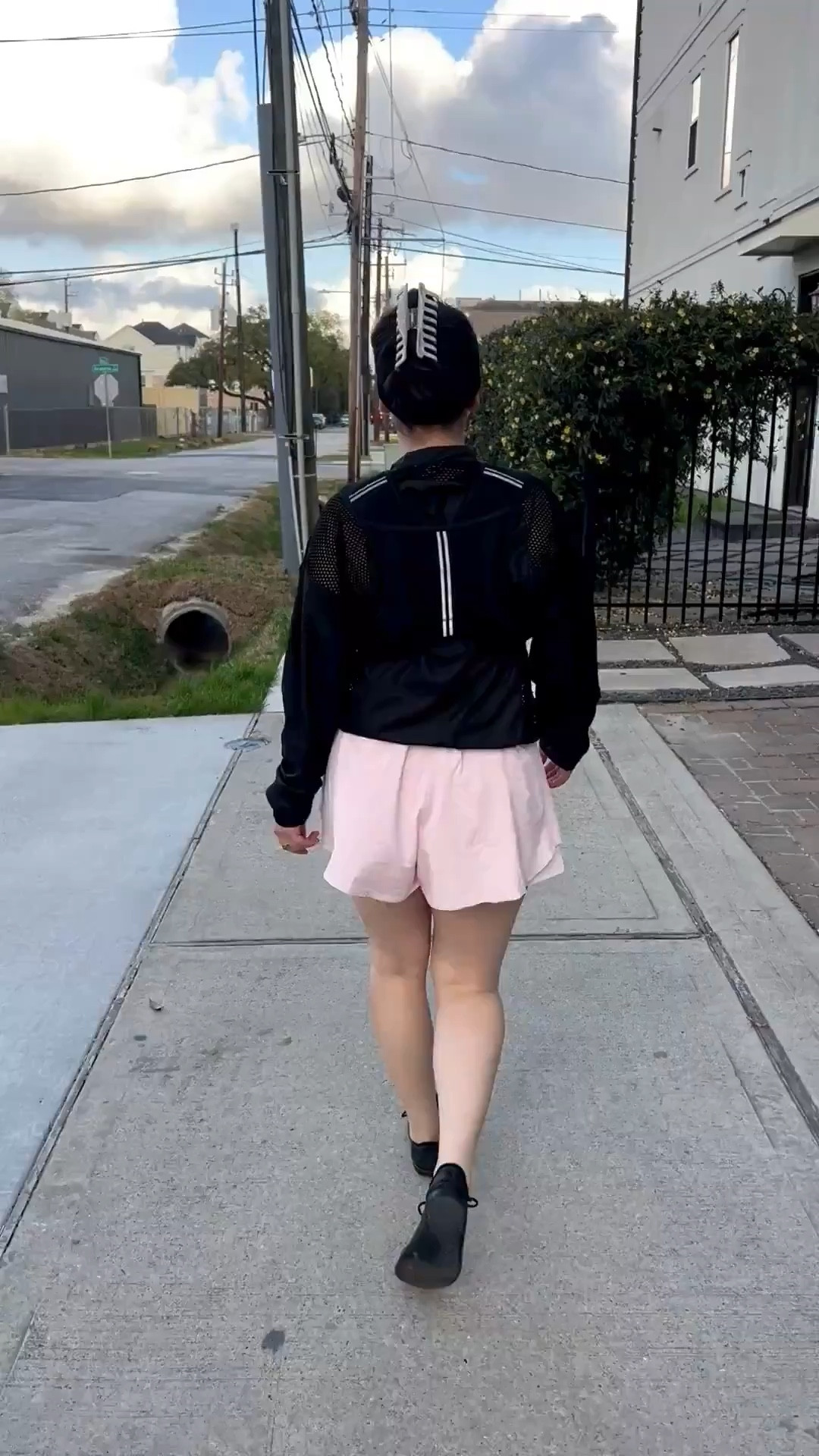 Morning walk 

#LTKdayinmylife #LTKfitnessgoals #LTKootd