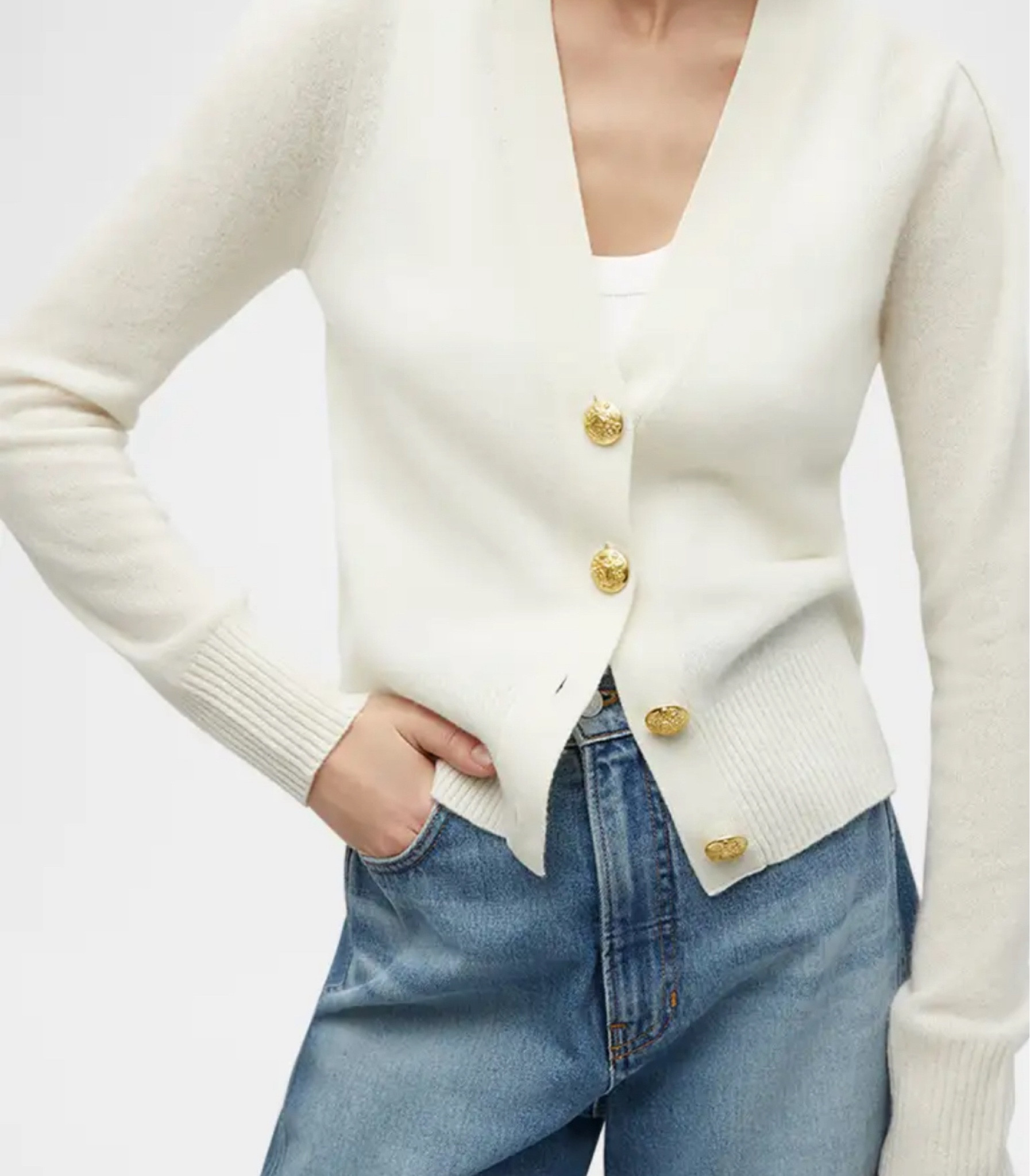 Simple cardigan with gold buttons. Can go with most solid and simplistic dresses and pairings. 

#LTKSeasonal #LTKStyleTip
