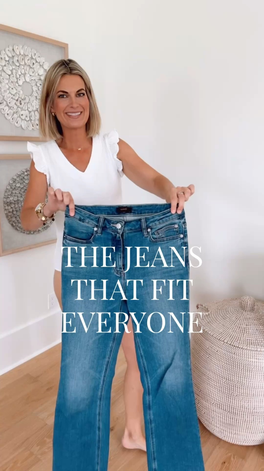 Everyone on my team owns these jeans.  I am 5’11” wearing 28x30.  Small top.

#LTKootd #LTKOver40 #LTKTall