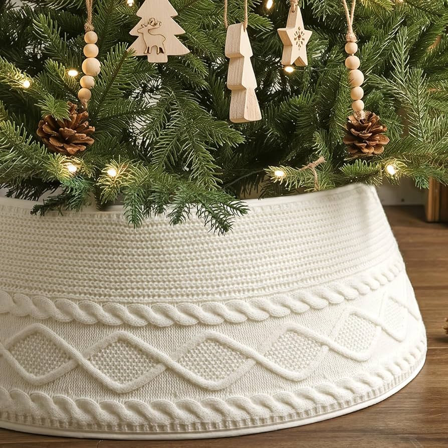 Knitted Christmas Tree Collar: Cream Crossed Diamond Edge Chunky Cable Knit Christmas Tree Collar... | Amazon (US)