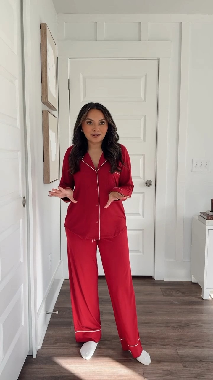 Red pajamas top size XS petite TTS 
Red pajama pants size XS petite TTS 
White ruffle socks 

Christmas pajamas 
Gap pajamas 
Family pajamas 
Holiday pajamas 
Holiday outfits 

Honey Sweet Petite 
Honeysweetpetite

#LTKHoliday #LTKSaleAlert #LTKStyleTip