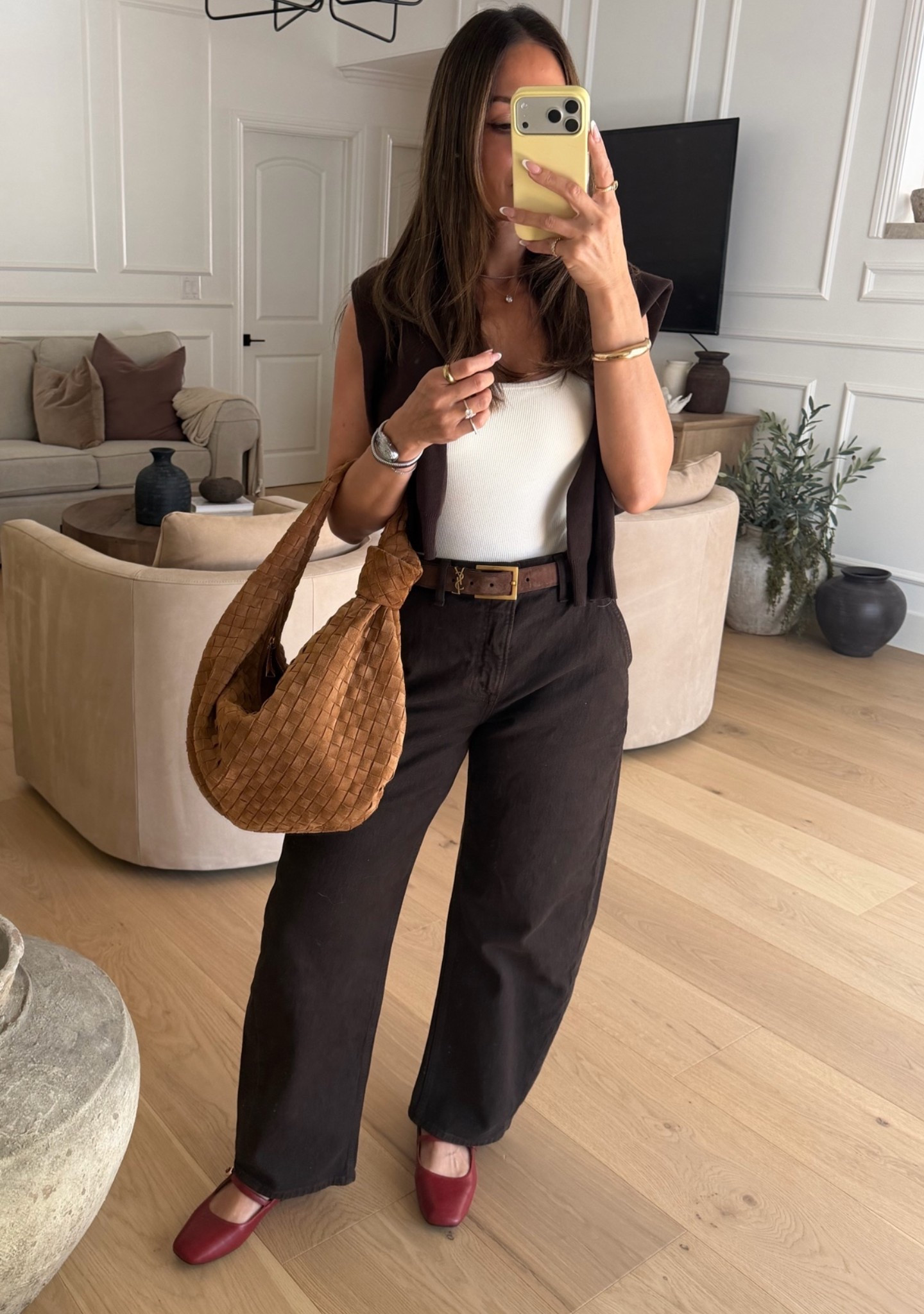 Fall tones 🤎♥️ wearing 26 jeans

#LTKgrwm #LTKootd #LTKU