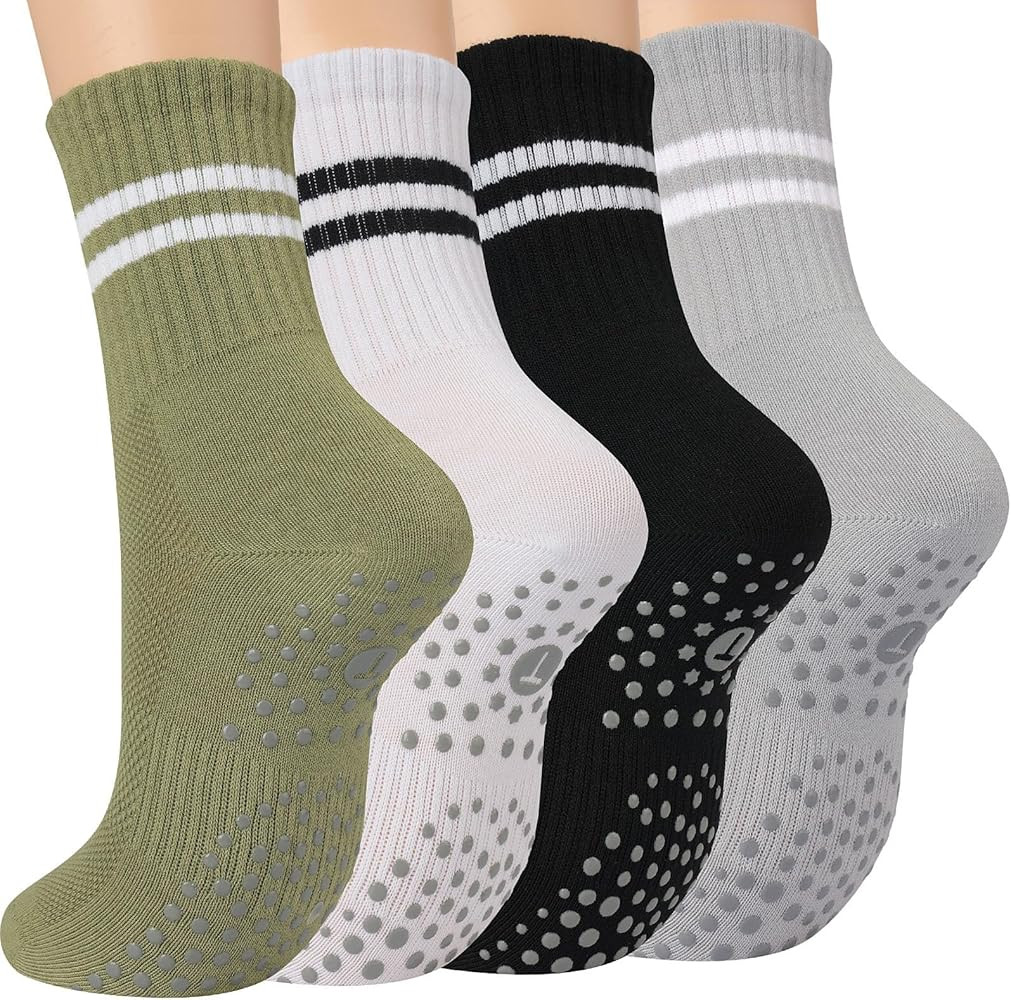 Toes Home Pilates Socks for Women with Non Slip Grippers, Yoga Crew Socks for Barre Hospital Stic... | Amazon (US)