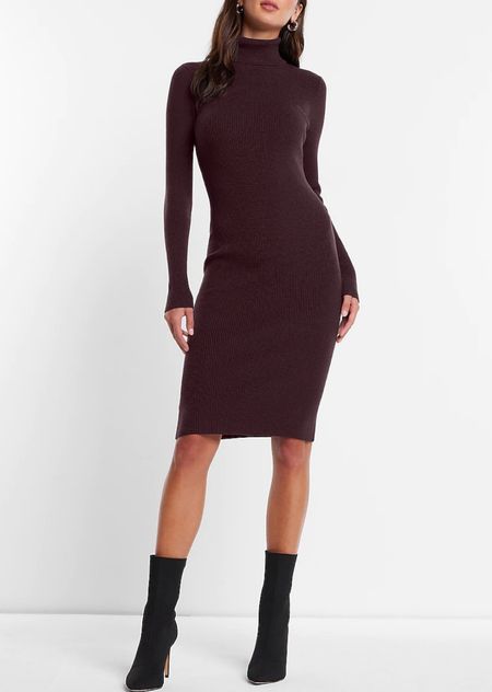 Definitely grabbing this dress while it’s on sale! Absolutely stunning for work 🤩 

#womens
#workwear
#corporate
#express

#LTKunder50 #LTKworkwear #LTKstyletip