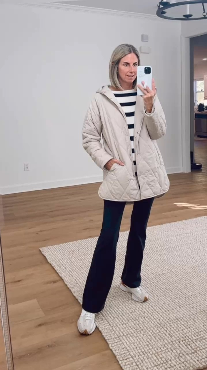 Quilted lightweight Amazon jacket. Easily toss it into a suitcase for travel. Comes in other colors. Wearing a smalll

#LTKTravel #LTKFindsUnder50 #LTKVideo