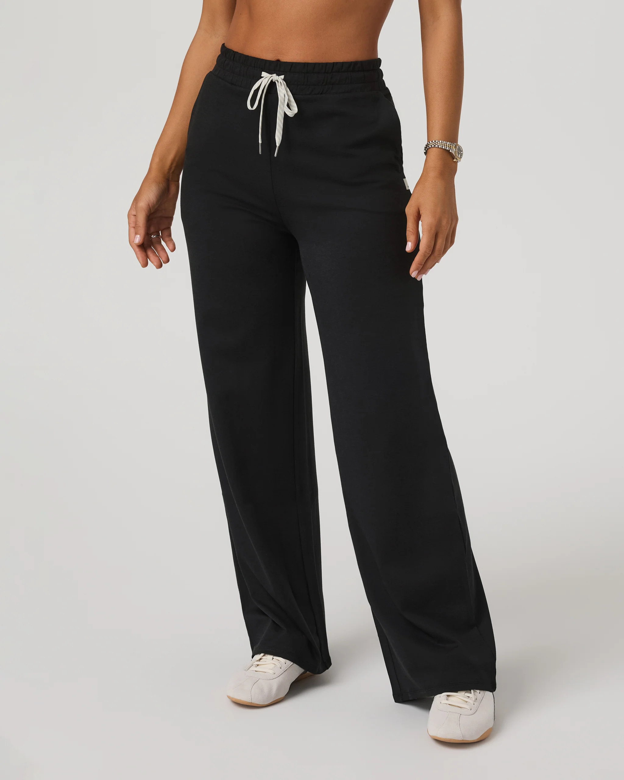 Halo Essential Wideleg Pant | Vuori Clothing (US & Canada)