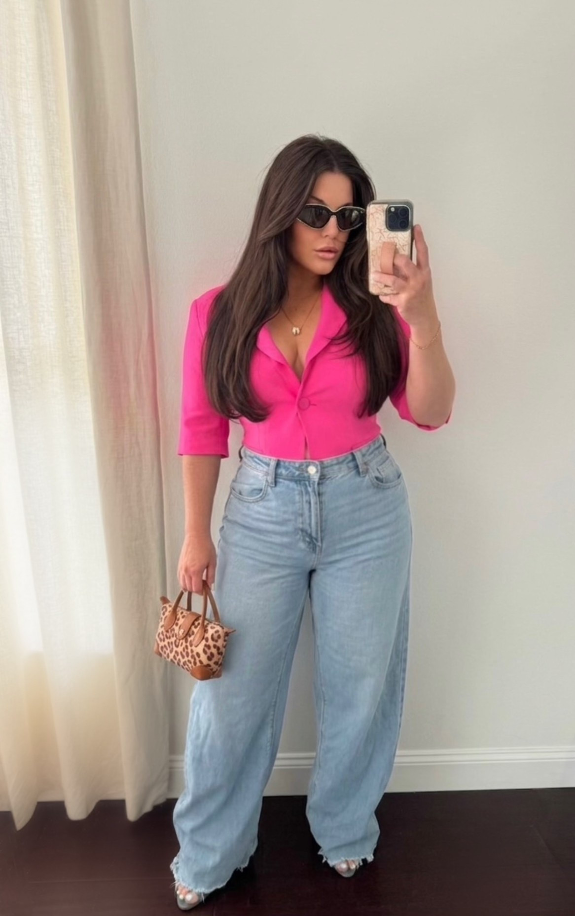 Anyone needs a pink blazer and tucking it in just made this such a vibe. The kinda blazer you were multiple ways. Code CAROLE35 @vicicollection 

#LTKootd #LTKMidsize #LTKOver40