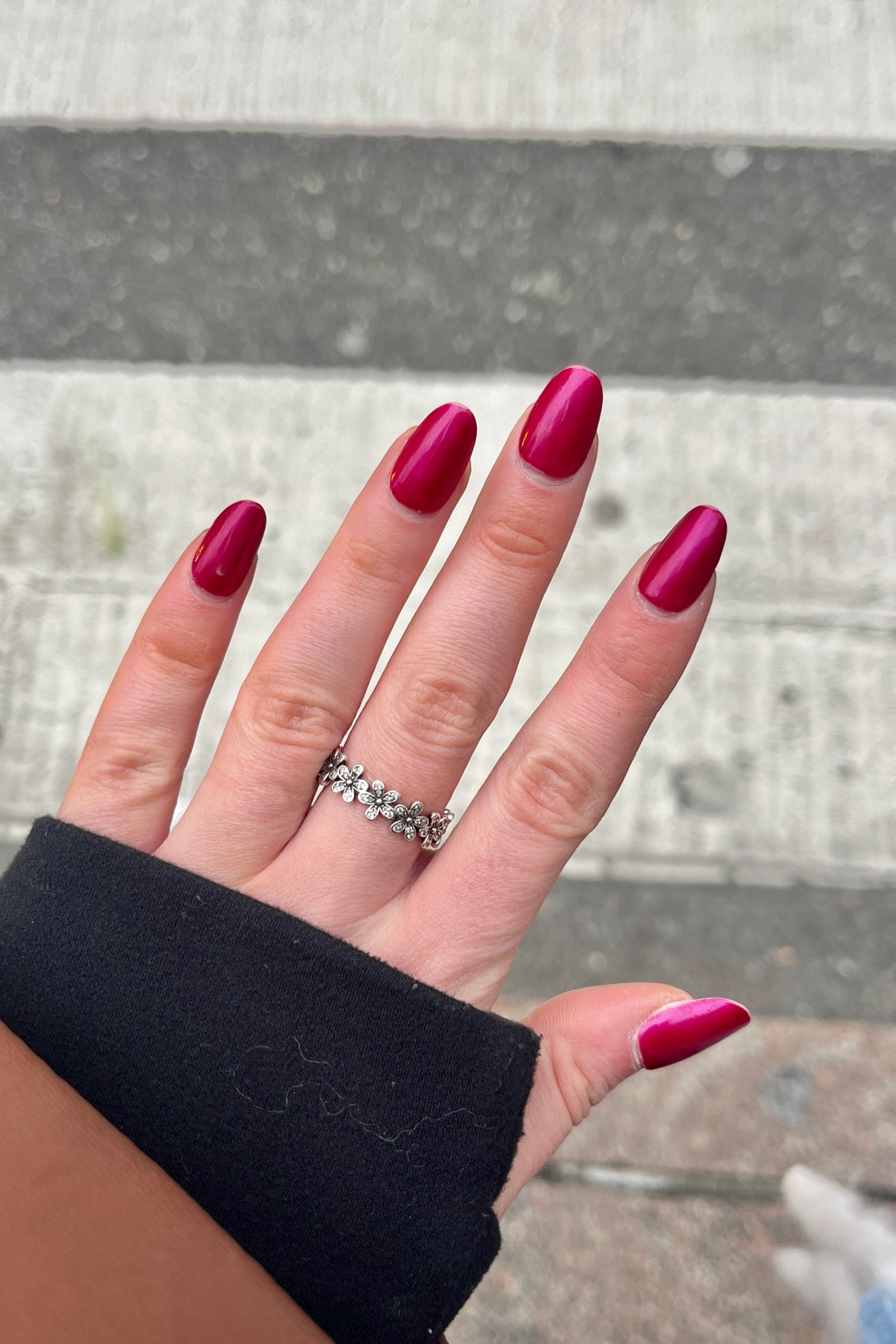 pink nail polish, sally hanson nail polish, opi nail polish, top coat, pandora ring, flower ring, silver ring