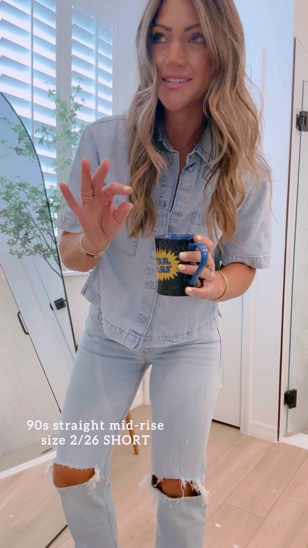 True to size 2/26. Short length. These are amazing for the booty!!! 

My top is gap but sold out :( I linked similar! 