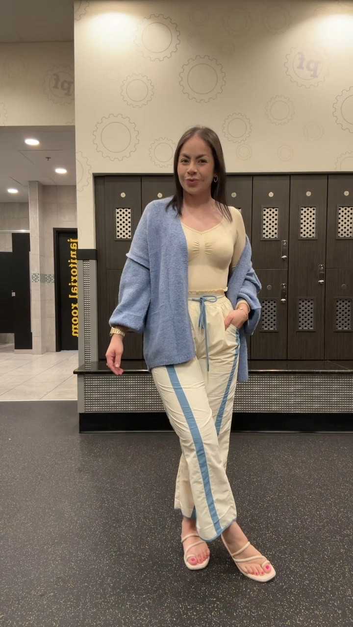 This is suchhh a spring vibeee 💐

#LTKSpringSale #LTKootd