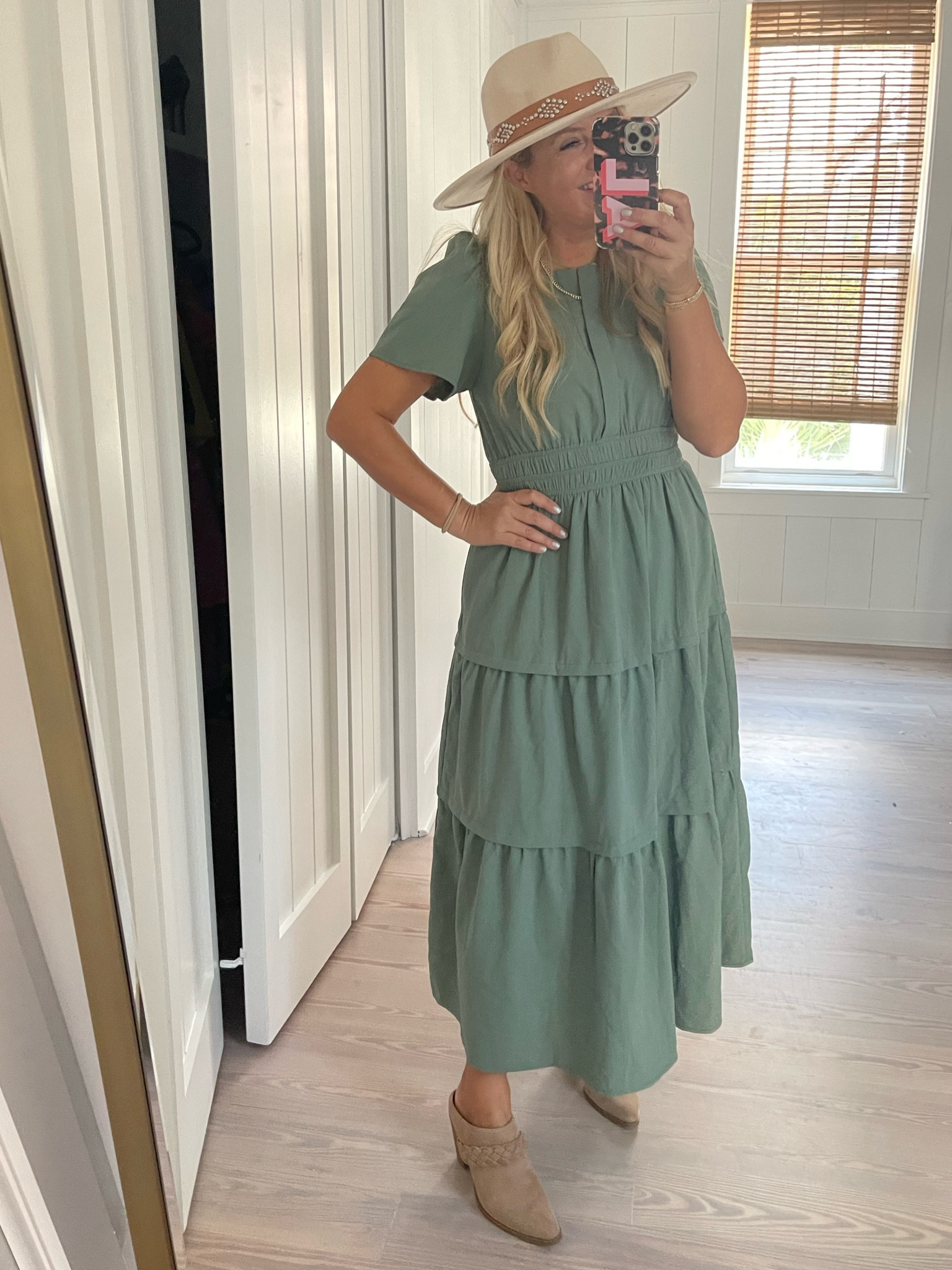 Meet your new perfect fall dress. Family pics, running errands! All the things. This one is perfection. Wearing a small. Code FANCY15 for 15% off  

#LTKunder100 #LTKsalealert #LTKstyletip