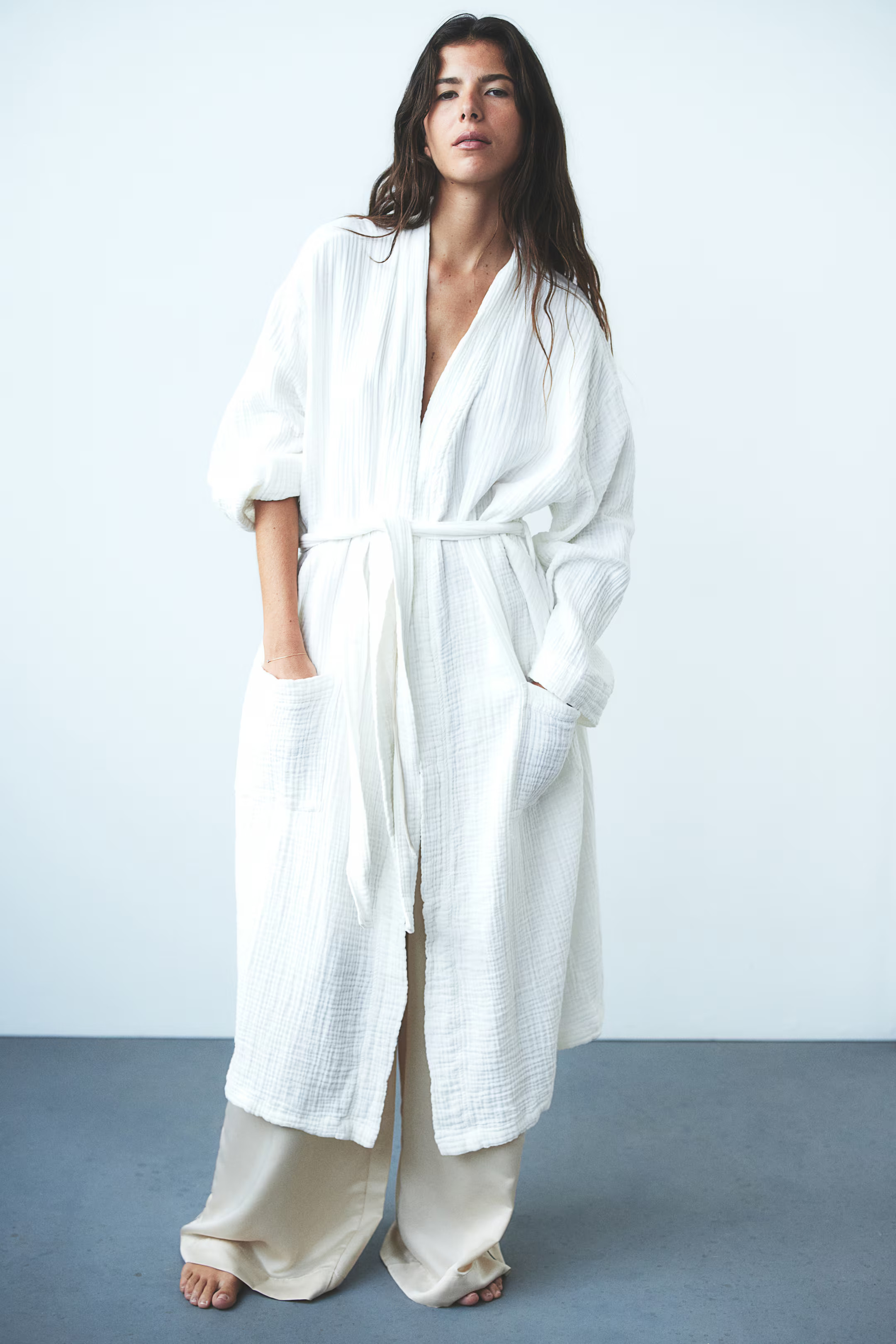Muslin dressing gown | H&M (UK, MY, IN, SG, PH, TW, HK)