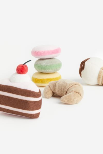 6-pack Pastry Soft Toys | H&M (US + CA)