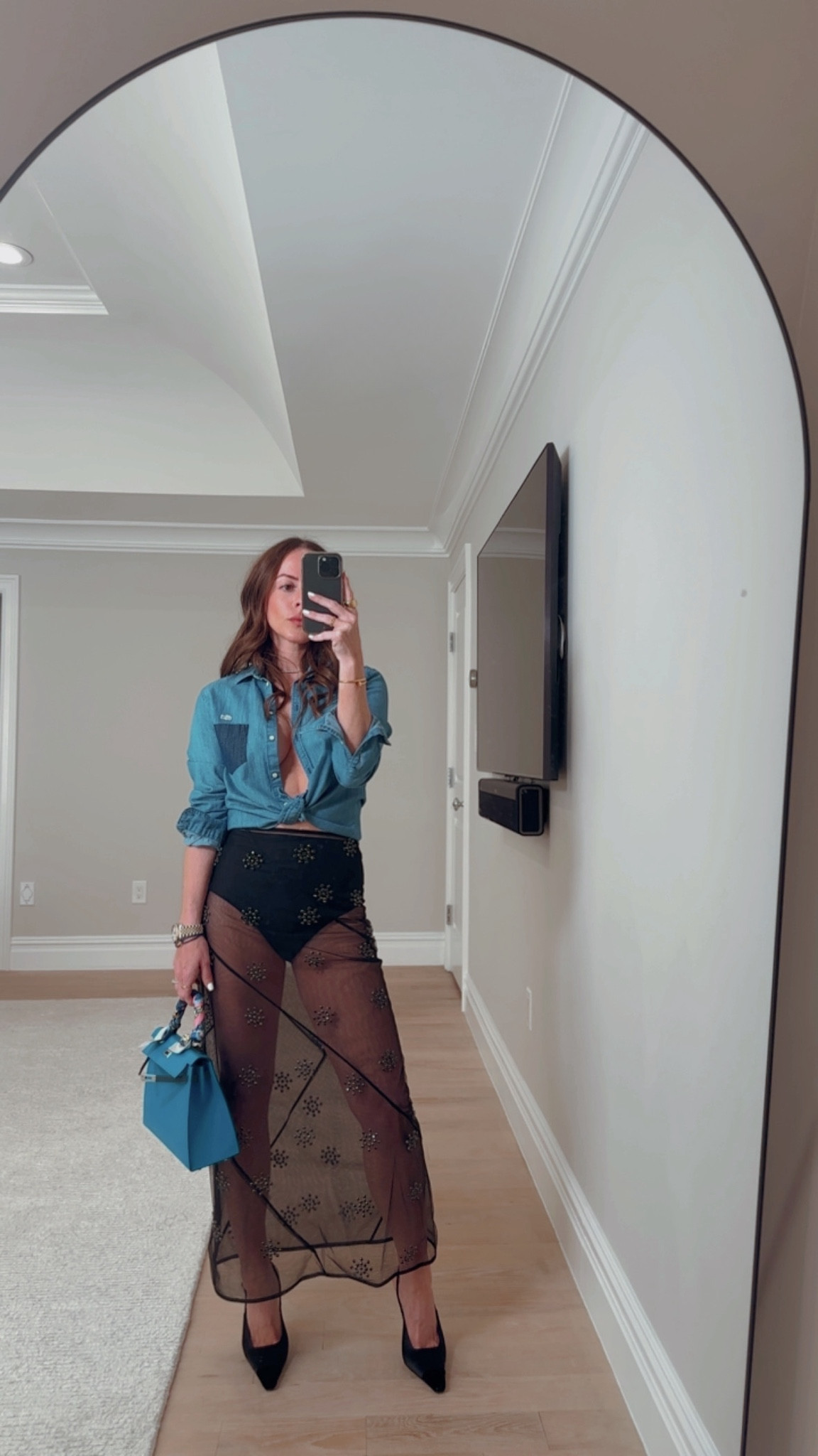 Black & Blue 🥩

#LTKNYFW #LTKItBag #LTKStyleTip
