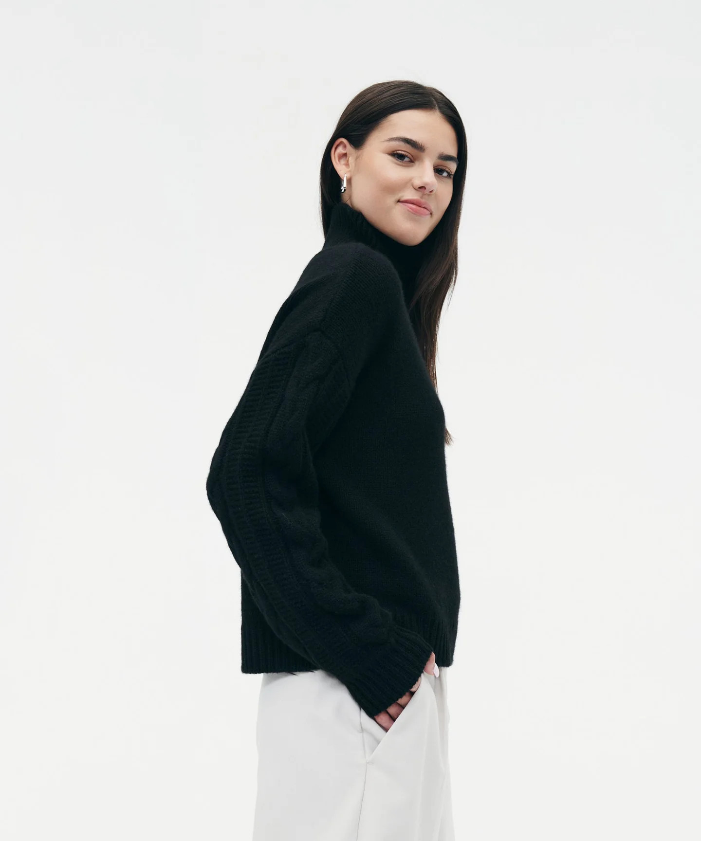 Merino Cashmere Cable Turtleneck | NAADAM
