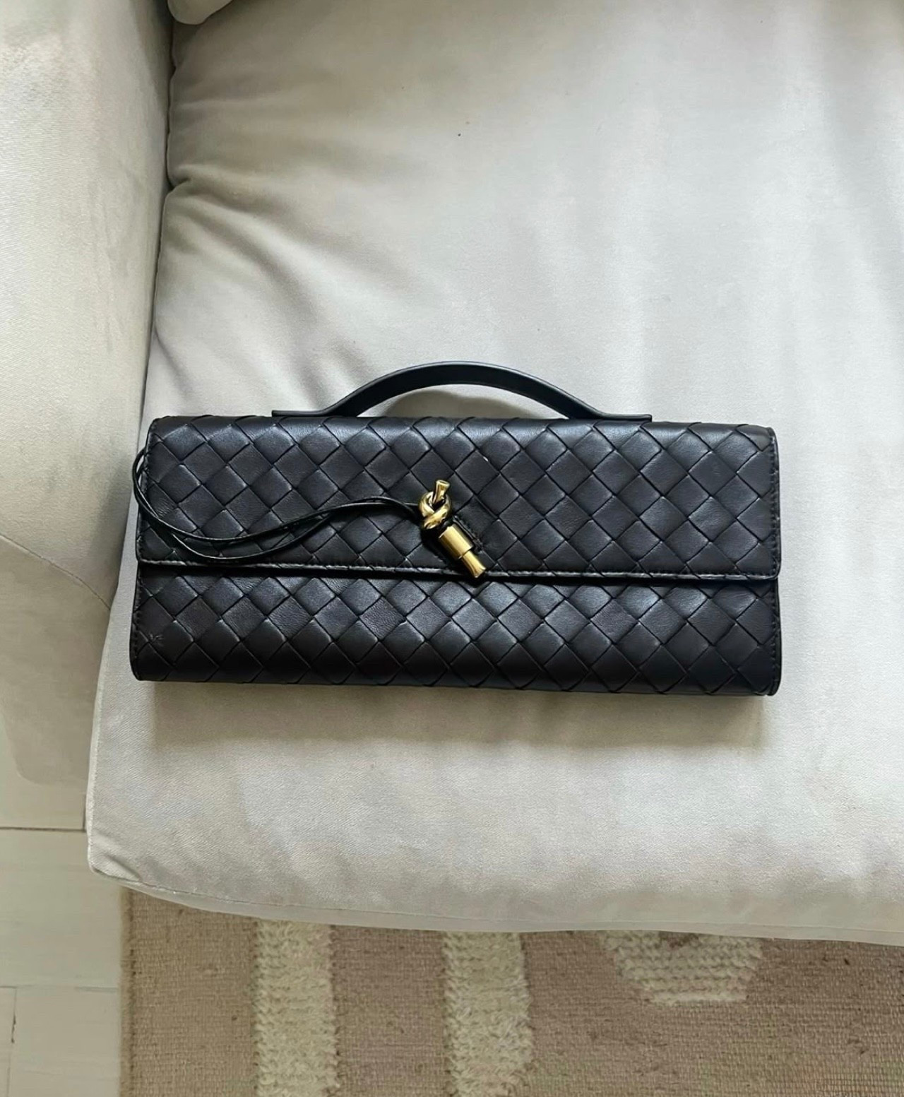 Amazon bottega lookalike 

#LTKStyleTip #LTKU #LTKHoliday