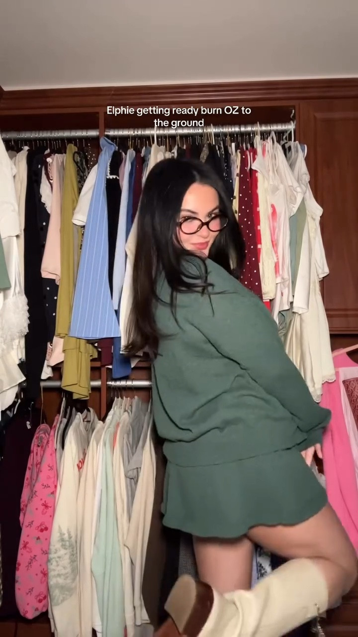 TEAM ELPHABA 🌿📚💚

#wicked #wickedforgood #elphaba #explorepage