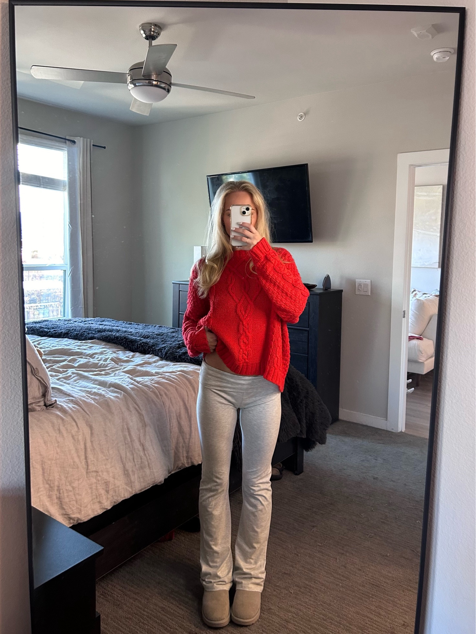 Holiday lounge outfit💌

#LTKfindsunder50 #LTKstyletip #LTKHoliday