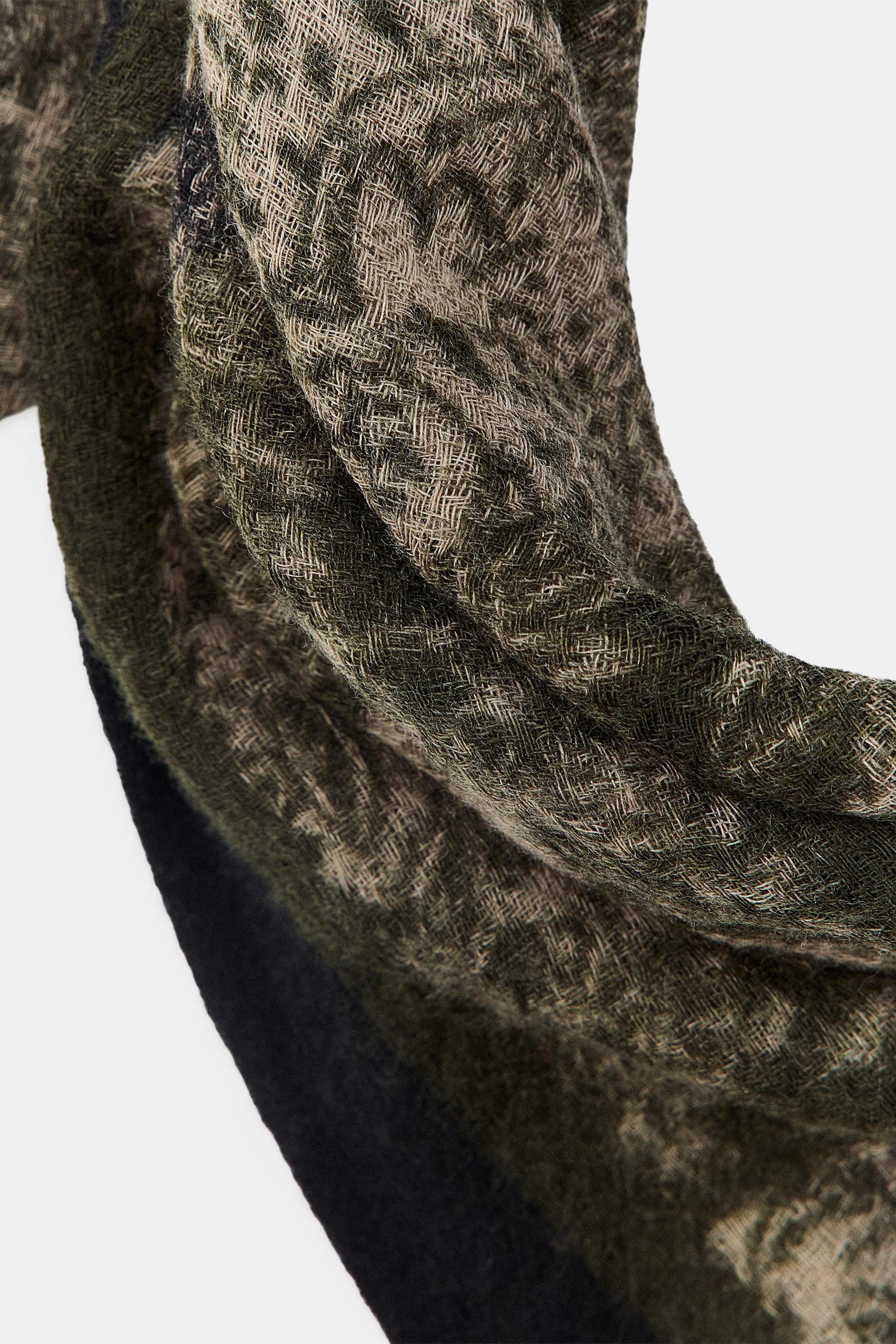 100% WOOL PRINTED BANDANA | Zara UK