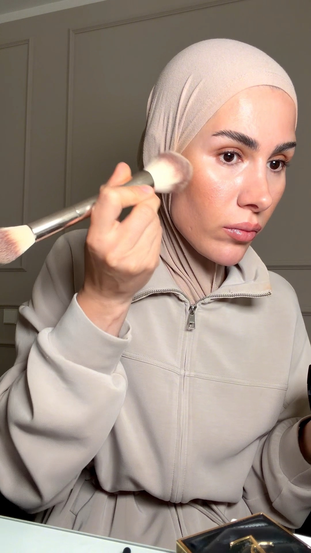 Easy make up