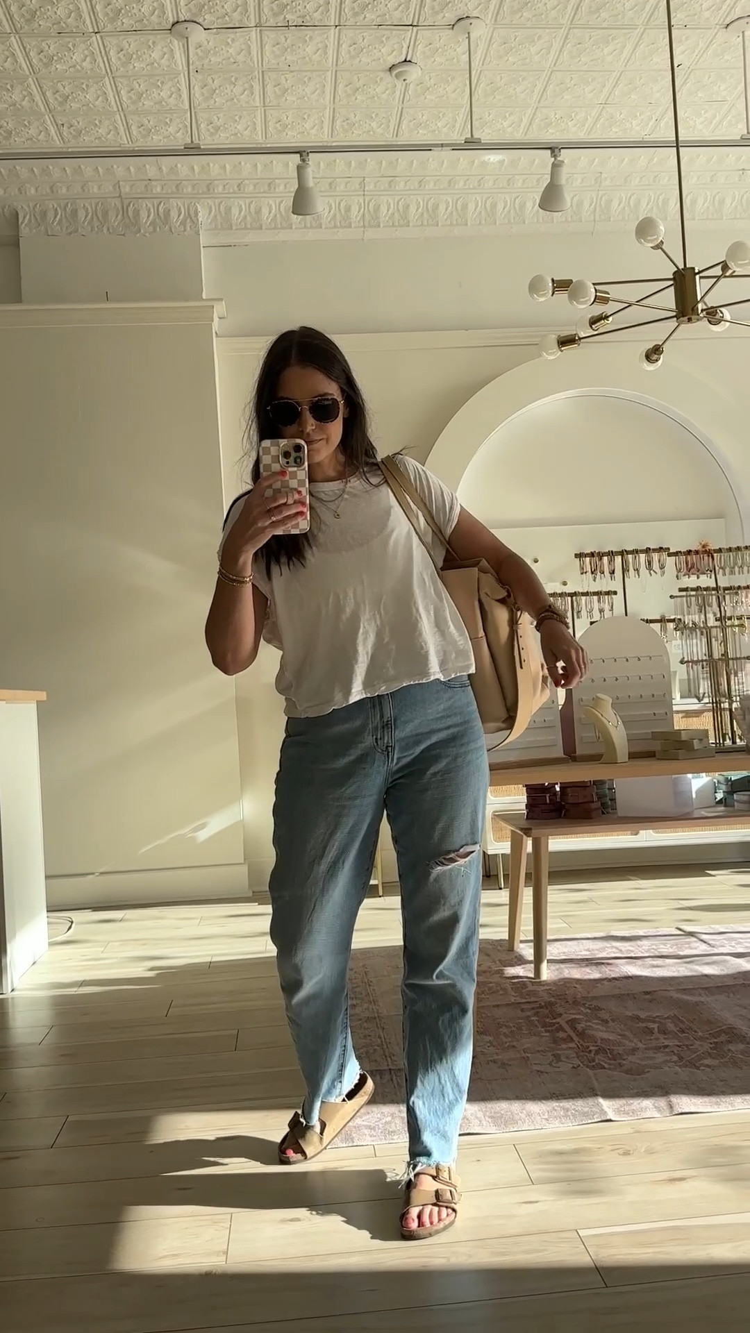 This tote quickly became a fave because it has so many pockets & spots for allll the things! It also comes in black.