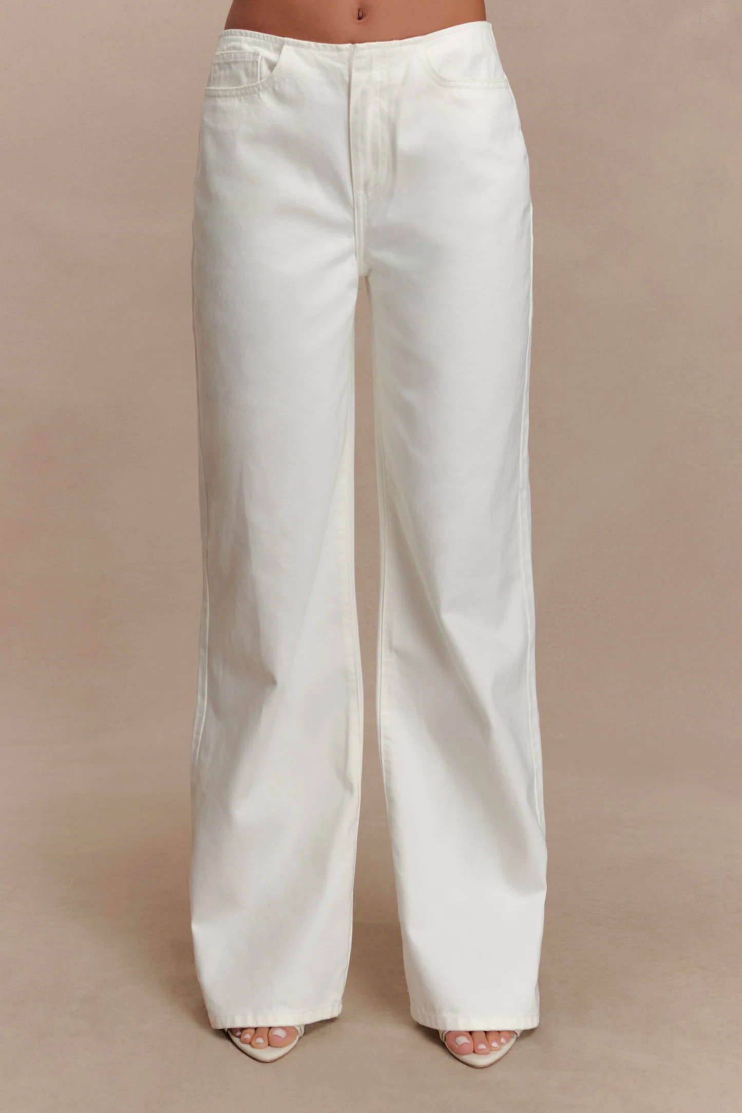 Caitlin Mid Rise Denim Flare Jeans - White | Meshki (APAC)