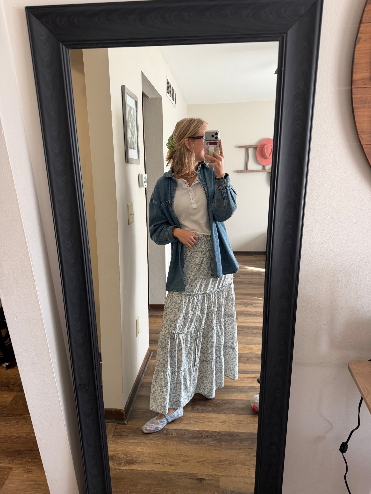 Sunday’s Lily’s OOTD—03.29.26 🌤️

The CUTEST light blue mesh ballet flats from @DSW !!!! 🩵🫐🦋

size 8.5 for me and they fit perfectly
small in floral skirt (from Lily’s but lining similar options)
large in denim shirt from Old Navy (sized up a couple sizes)
medium in white long sleeve top from Amazon

*linking up a bunch of other ballet flat options from @DSW too — lots of cuuuute options for spring 🌸🌷🌼🍃☀️

sring footwear, spring deals, DSW finds, DSW shoes, DSW flats, DSW ballet flats, mary jane sandals, DSW deals, light blue shoes, baby blue shoes, trending footwear, spring outfits, skirt outfits, flowy skirts, Old Navy finds, Old Navy deals, Old Navy denim shirts, denim shirts, Amazon tops, Amazon fashion, Amazon finds

#LTKootd #LTKSaleAlert #LTKSeasonal
