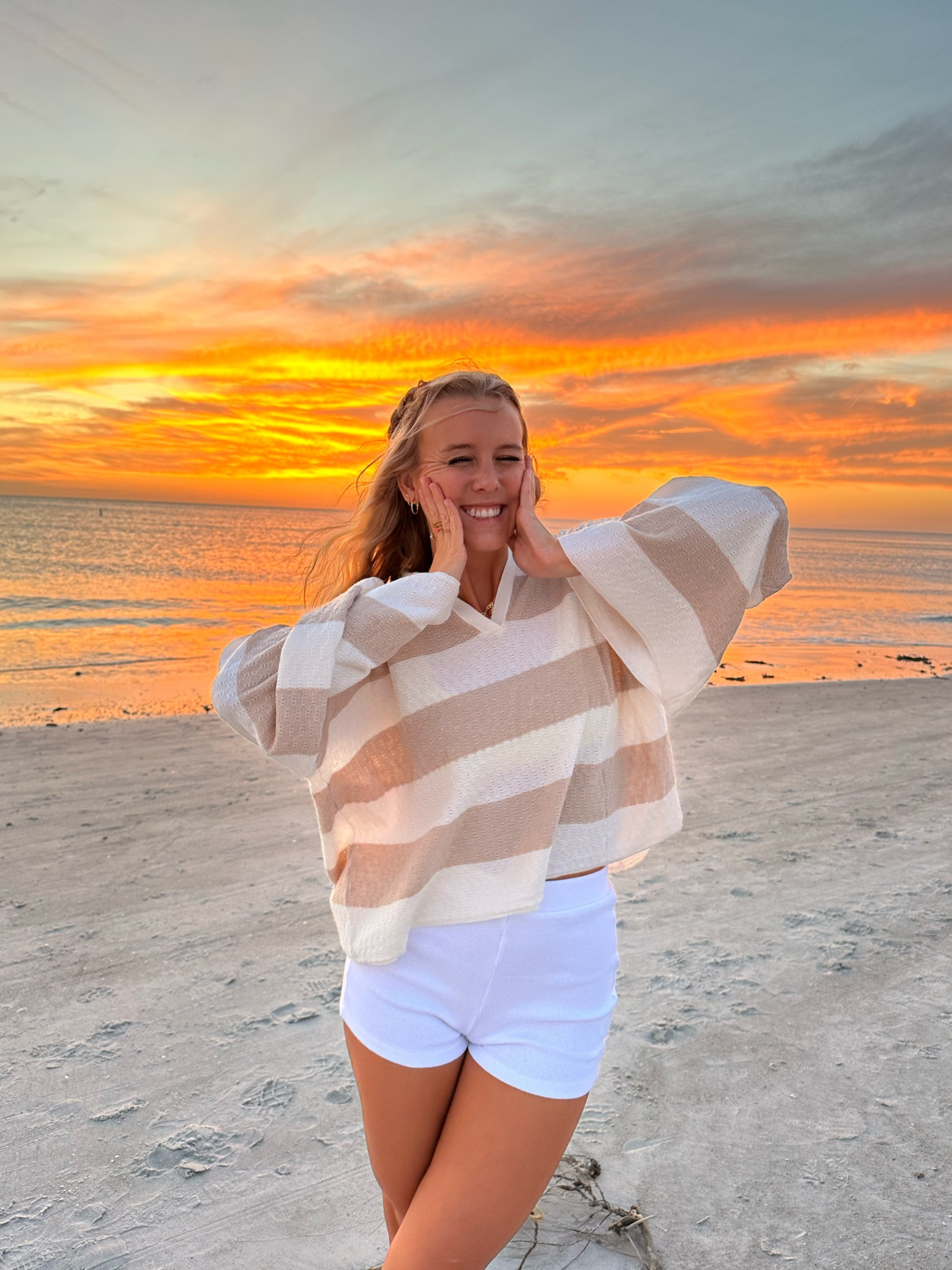 Perfect cozy fit for a day at home or catching a beach sunset;) 

#LTKSeasonal #LTKHoliday #LTKGiftGuide