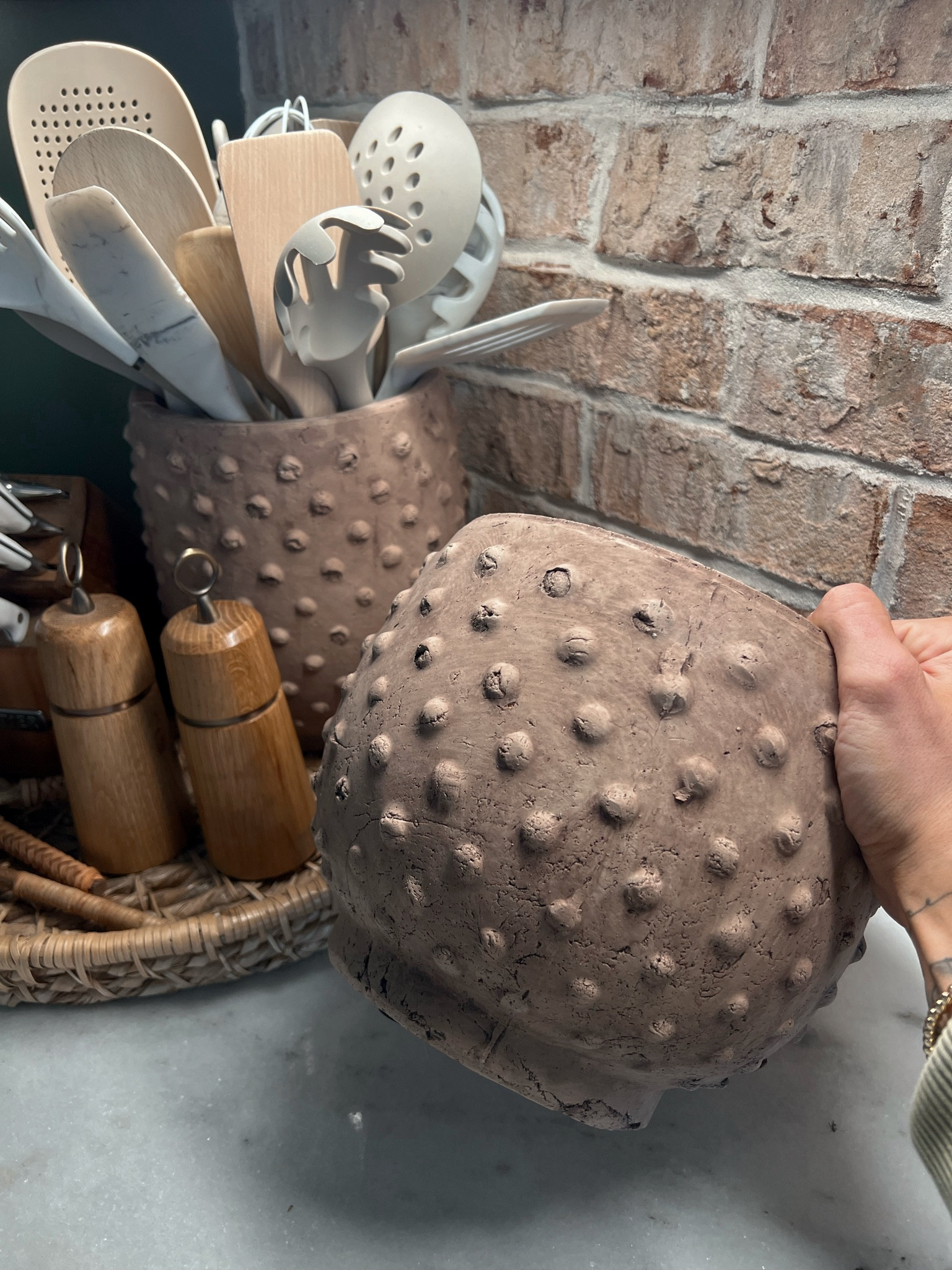 These decorative pots from Amazon are GORGEOUS✨🤌🏼 they fit my utensils so perfectly! You can place them / use them in so many spots! 😍

Amazon finds / home decor / neutrals / Holley Gabrielle 

#LTKfindsunder100 #LTKfindsunder50 #LTKhome