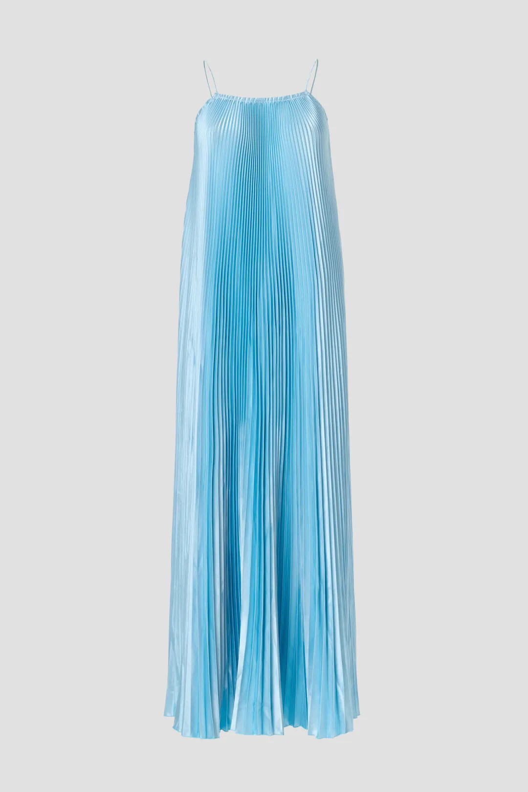 L'IDÉE | Rent the Runway