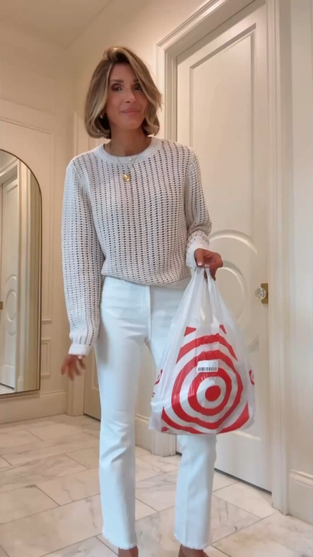 5 things I'm loving at @Target right now. These fit tts I'm wearing size 2 in jeans and small in tops