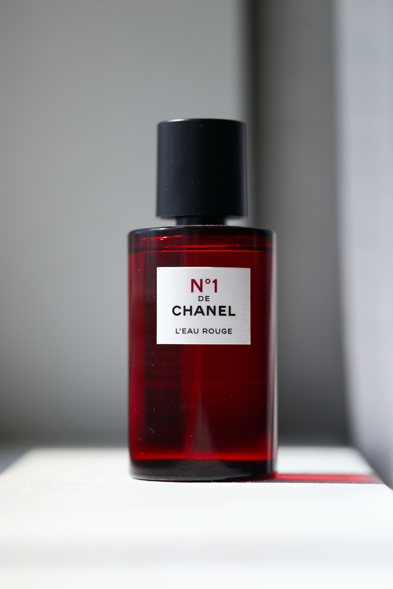 As any perfume lover knows, finding a fragrance that you love is a special moment. Whether it's the perfect blend of floral and musky notes, or a scent that reminds you of a loved one, there are some fragrances that just speak to us. And for me, these ten fragrances are the ones that I would keep for life. From timeless classics to unique blends, these are the scents that make me feel confident and happy every time I wear them. What's more, they always receive compliments whenever I wear them out. So if you're looking for some new fragrances to try, or simply want to know which ones I can't live without, then read on for my top ten picks. Trust me, these are worth holding onto for life.


#LTKstyletip #LTKbeauty #LTKunder100