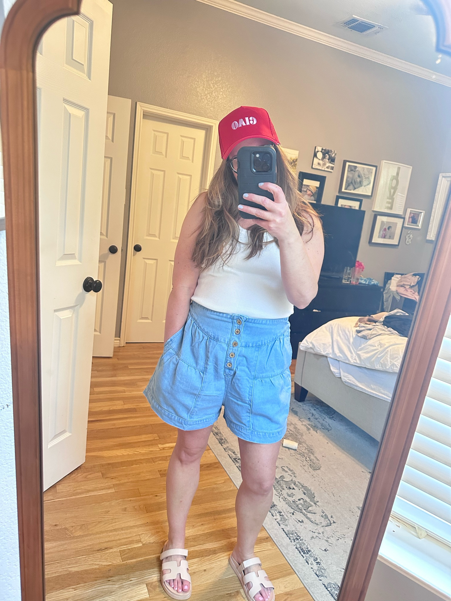 Free people dupe, Jean shorts, mom looks, over forty, moms over forty 