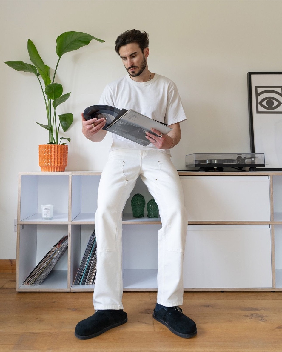 White t-shirt, White Trousers, Suede Mules, Menswear, Men's Fashion, Summer clothes, Urban style, Casual wear, Minimalism

#LTKstyletip #LTKeurope #LTKmens