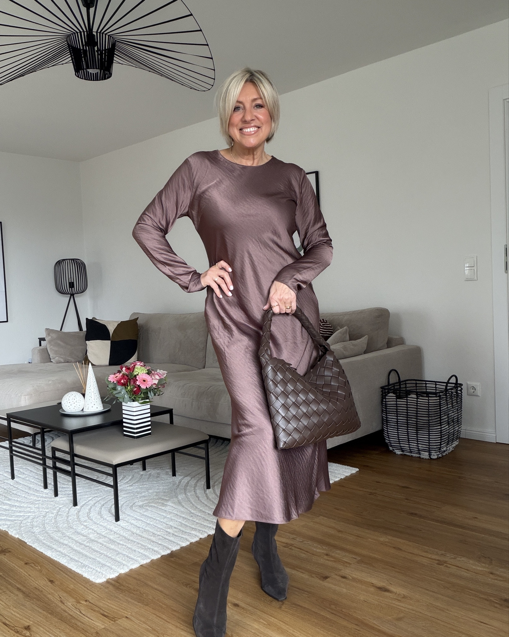 Satinkleid

#LTKkleider #LTKwedding #LTKdatenight