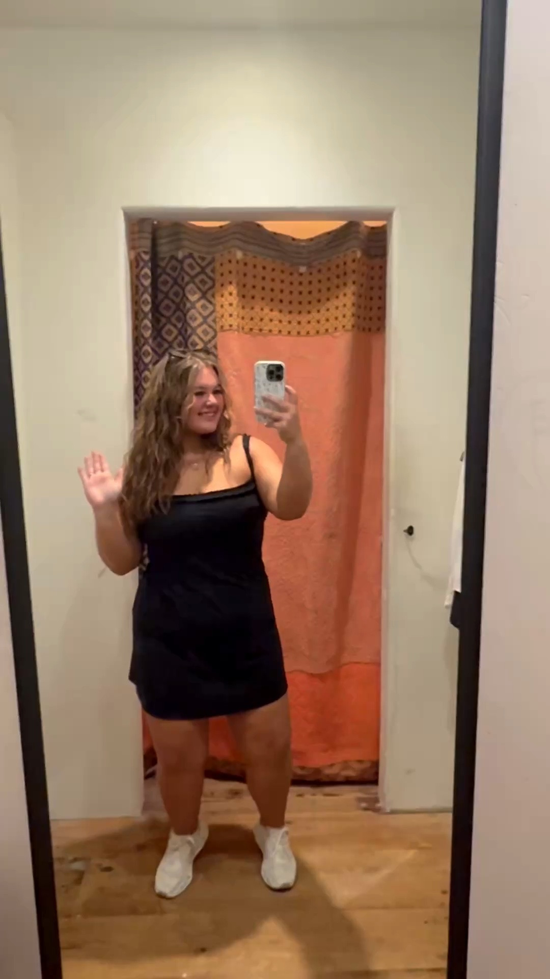 I linked everything I could find! Including the Abercrombie dress I’m wearing in the beginning! 